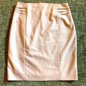 🍍Express fully lined blush pink pencil skirt size 8
